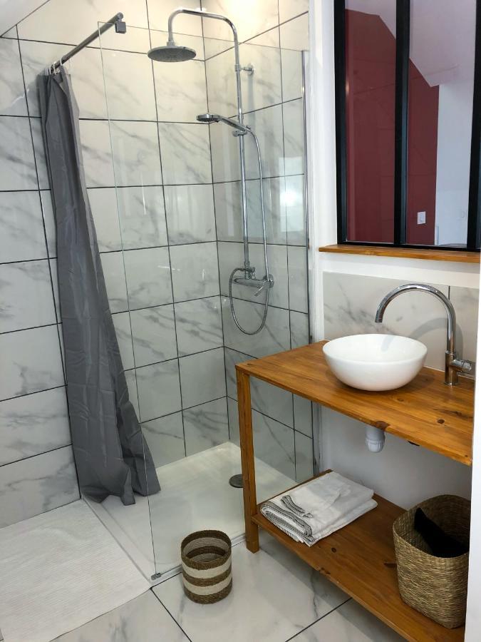 Adventure House - La Suite Cosy De L'Explorateur ! Сомюр Экстерьер фото